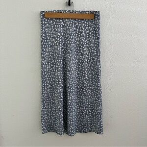 Princess Polly Blue and White floral skirt